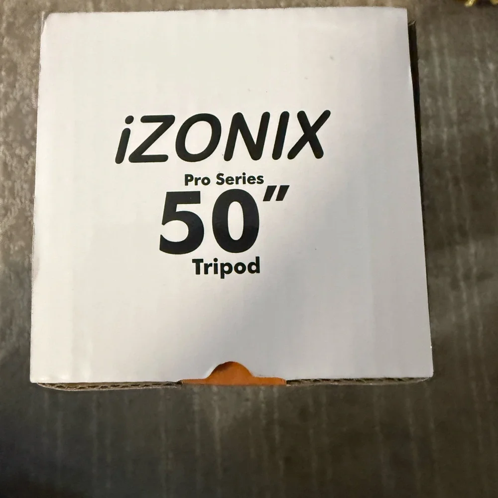 iZonix 50” tripod for cameras and camcorders